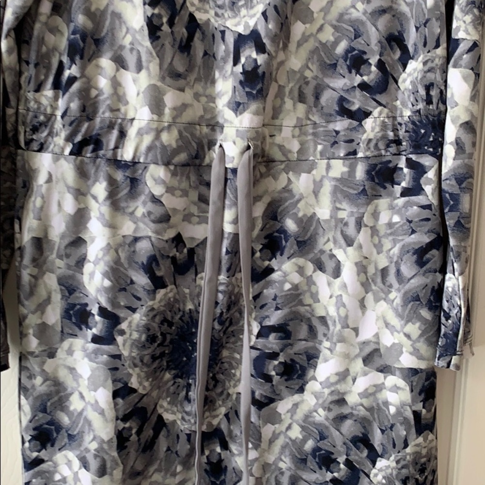 Simply Vera Vera Wang Dress - Picture 6 of 6